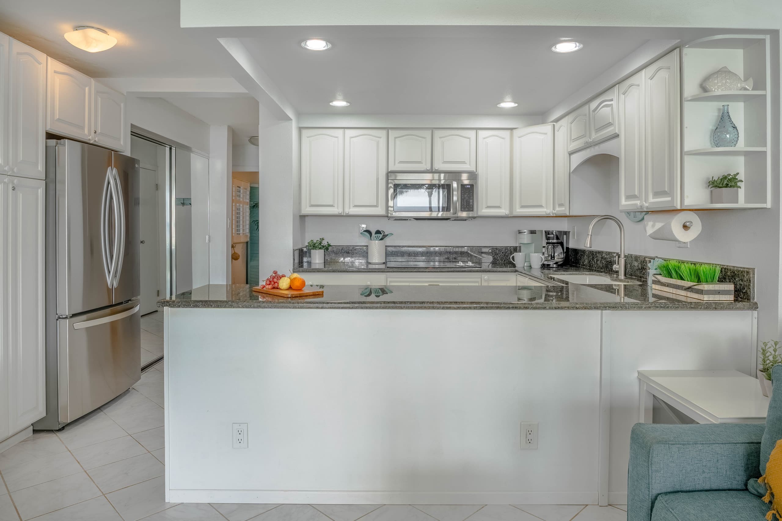 Condo in Wailuku · ★4.83 · 1 bedroom · 2 beds · 1 bath - Image 10