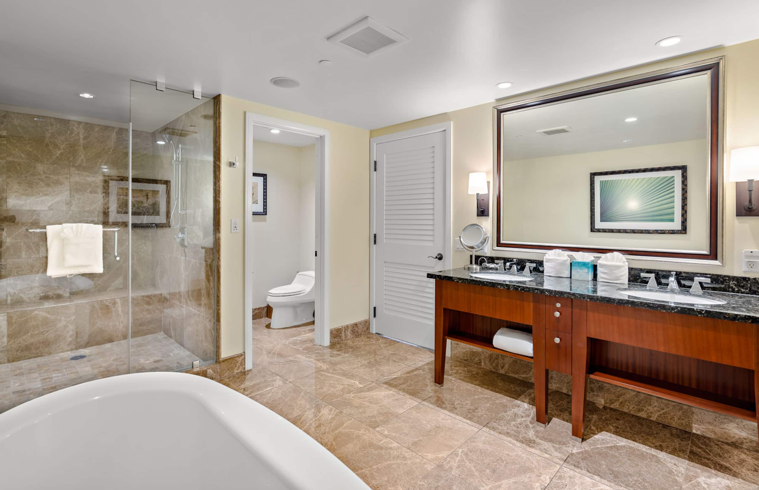 Condo in Lahaina · ★4.86 · 3 bedrooms · 4 beds · 3 baths - Image 17