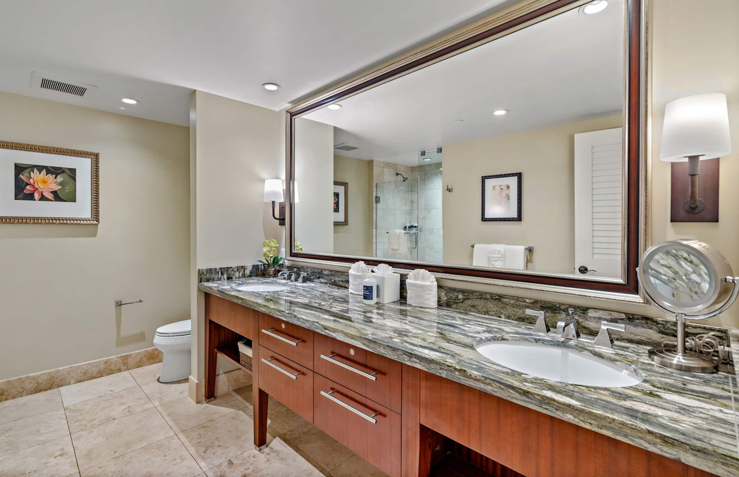 Condo in Lahaina · ★4.86 · 3 bedrooms · 4 beds · 3 baths - Image 25