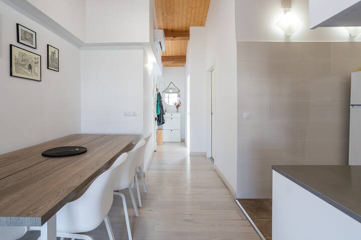 Flat in Girona City Centre gallery image 4