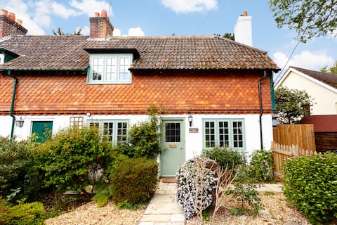 Oak Tree Cottage