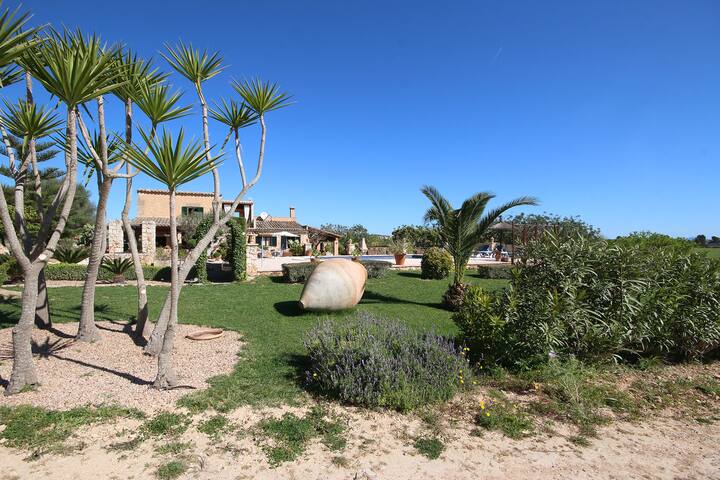 Finca Ses Terrasses gallery image 4