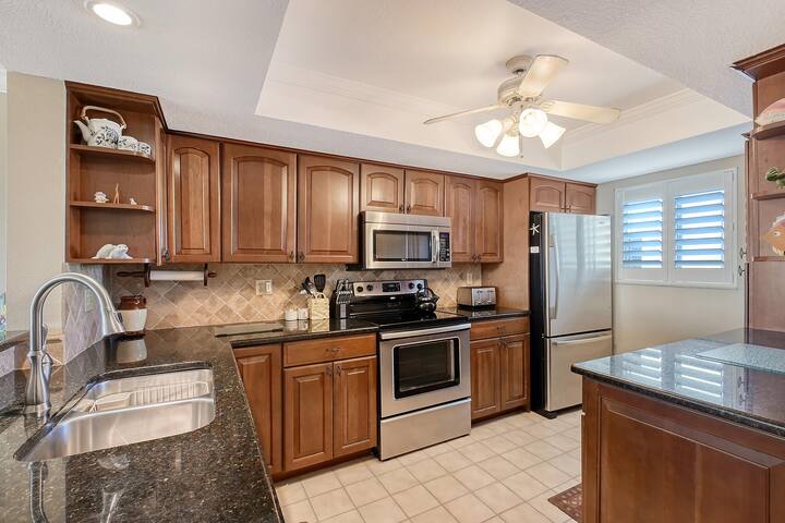 Crescent Royale Condominiums managed Airbnb listing 1