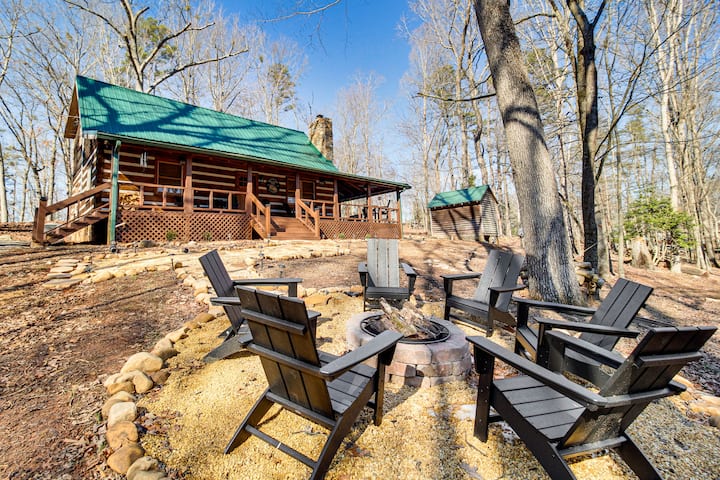 3 Mi To Dtwn Ellijay: Tree-lined Cabin W/ Deck! - Ellijay