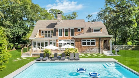 5BR/4BA: Sag Harbor, Pool, Fireplace, Near to town