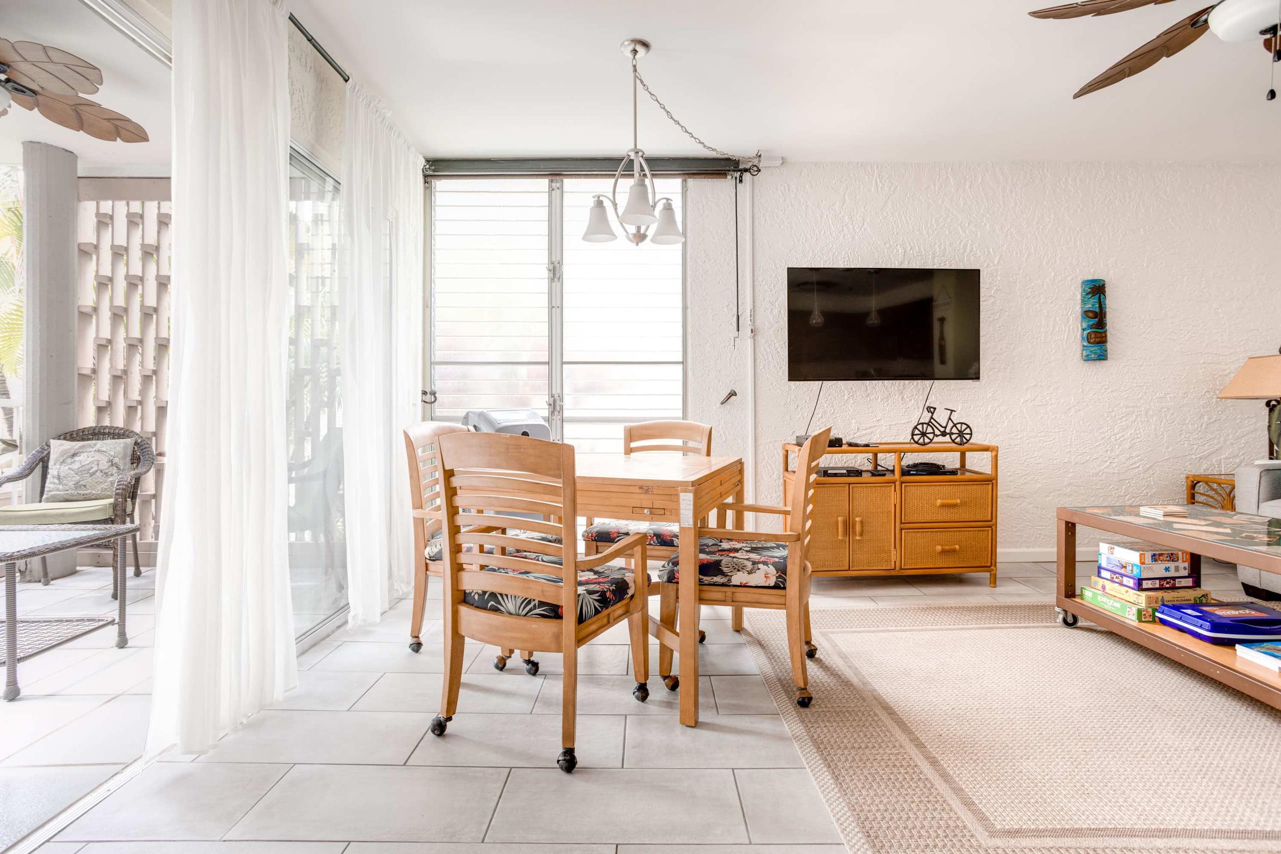 Condo in Kailua-Kona · ★4.74 · 1 bedroom · 2 beds · 1 bath - Image 7