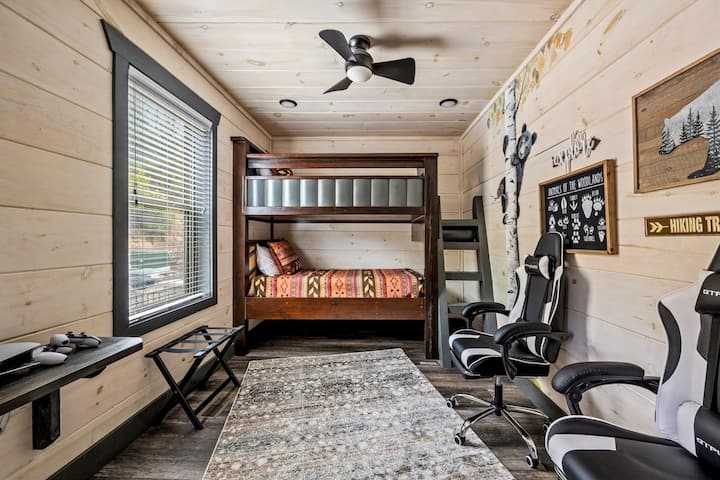 Стая с 2 отделни легла и PS5 - забавлявайте се с децата!