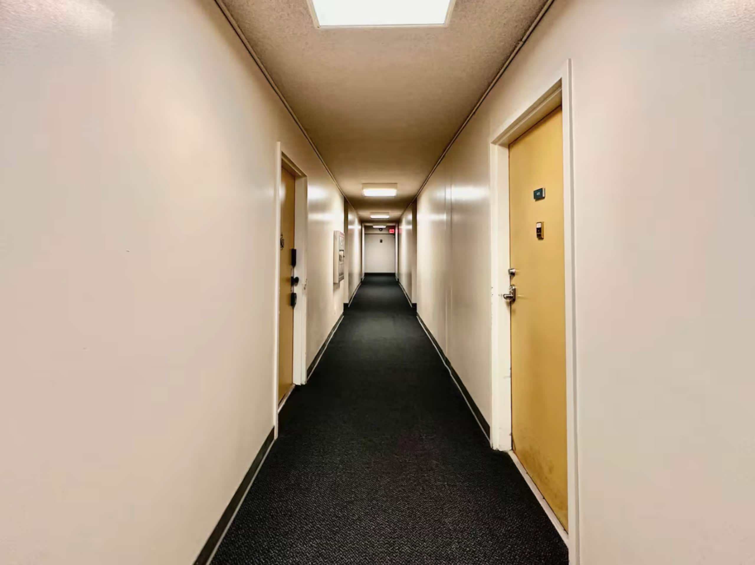 Condo in Honolulu · ★5.0 · 2 bedrooms · 5 beds · 2 baths - Image 41