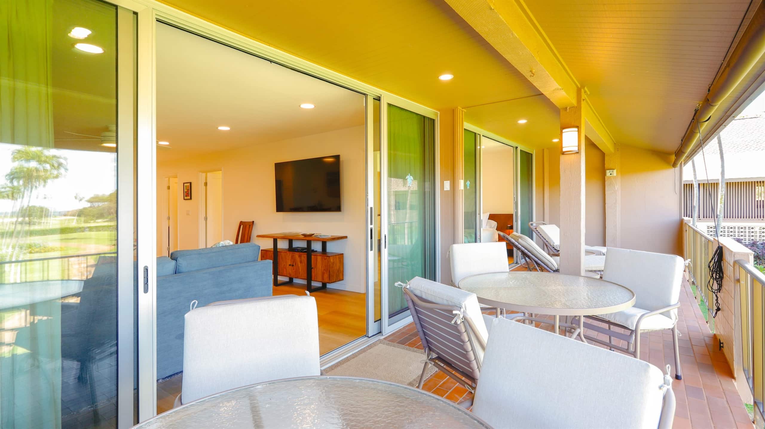 Condo in Lahaina · ★5.0 · 2 bedrooms · 3 beds · 2 baths - Image 8