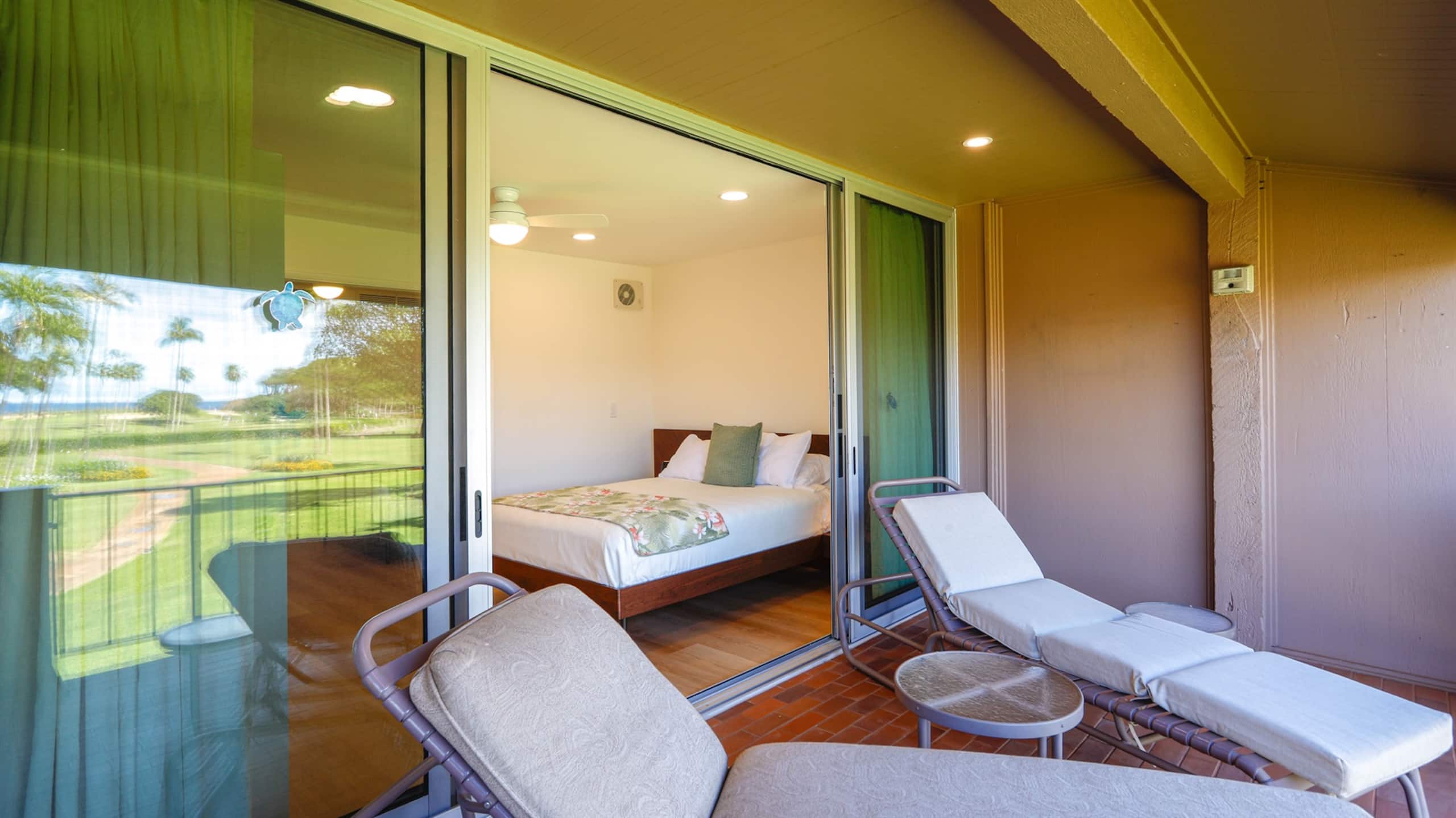 Condo in Lahaina · ★5.0 · 2 bedrooms · 3 beds · 2 baths - Image 29
