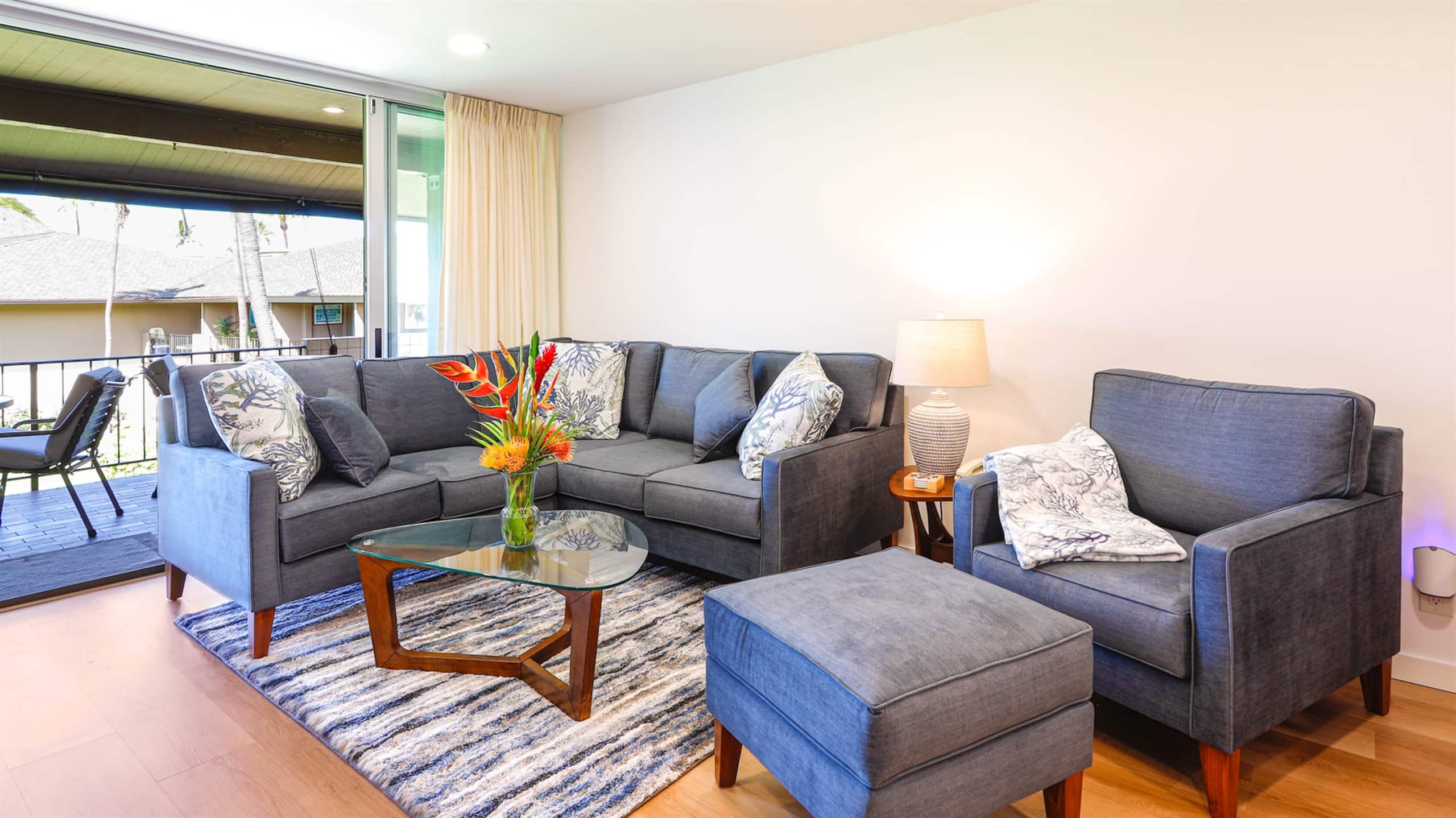 Condo in Lahaina · ★5.0 · 2 bedrooms · 3 beds · 2 baths - Image 11