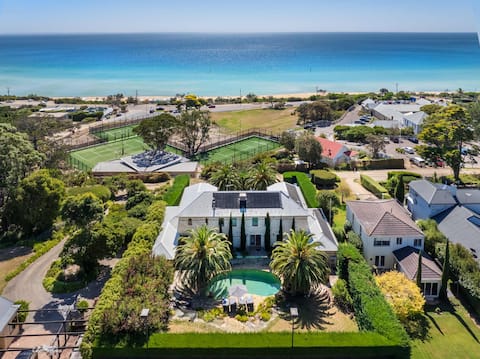 South Beach Resort, Bay Views, Pool, Games