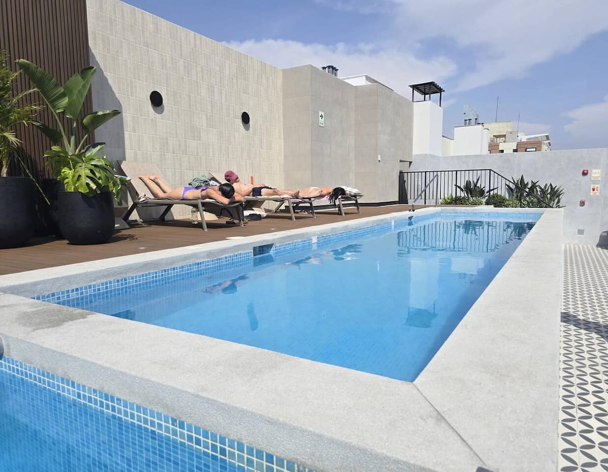 Rooftop Lap Pool & Jacuzzi