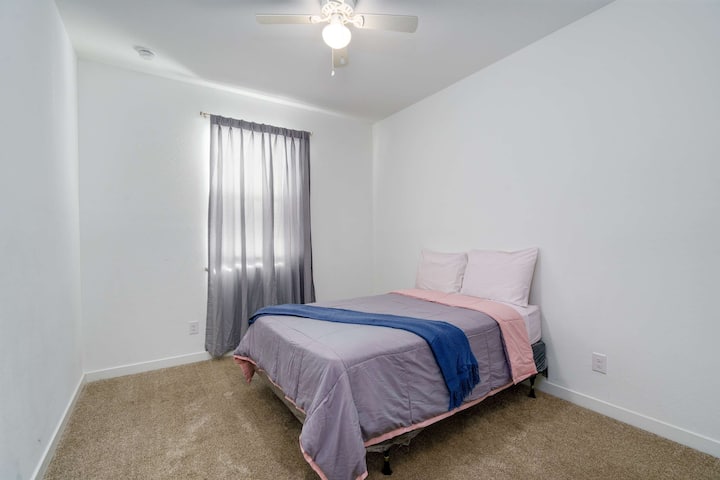 غرفة النوم 2