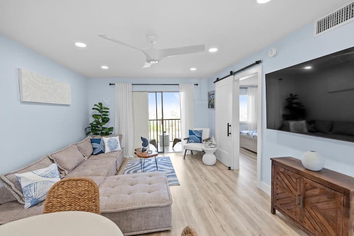 Admirals Bay 152 | Canal Front, Balcony + Pool - Fort Myers Beach, FL
