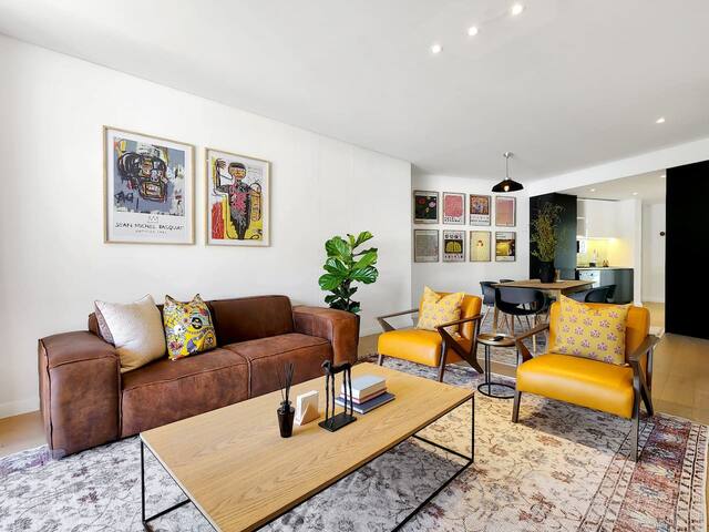 Zesty Modern 2 Bed In Vibrant De Waterkant gallery image 5