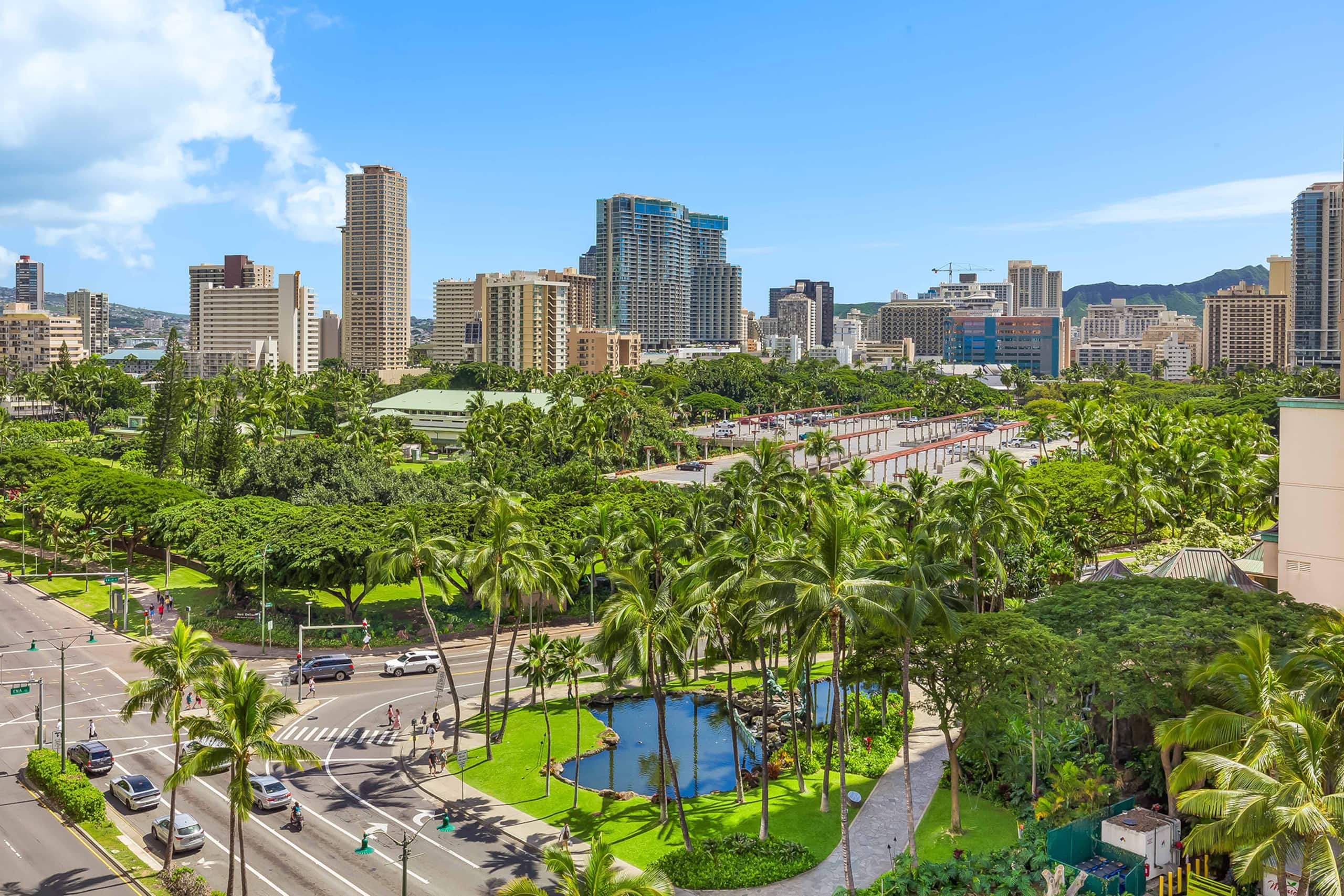Condo in Honolulu · ★4.5 · Studio · 2 beds · 1 private bath - Image 12