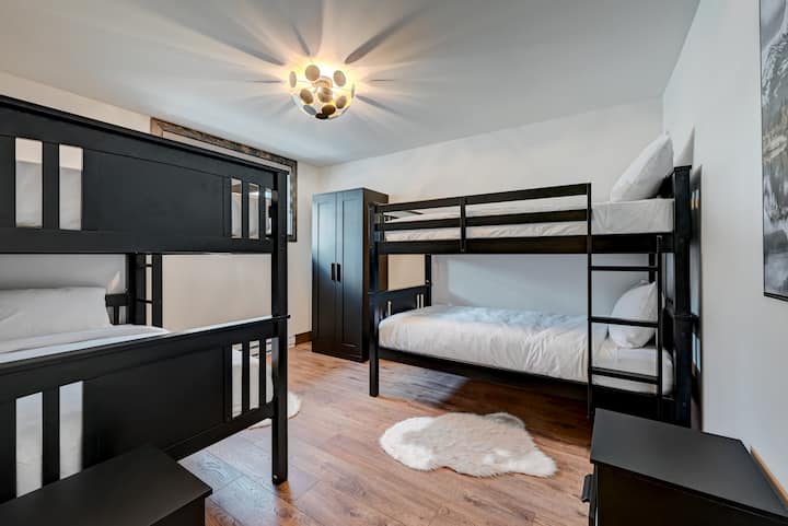 Kamer #3 Eenpersoonskamer - Kelder (4 stapelbedden)