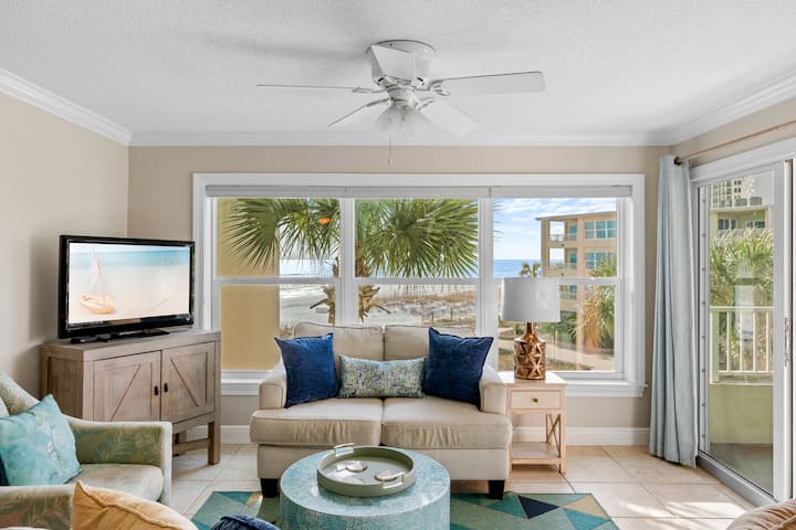Gulf Front, Steps To Beach, Large Private Balcony - Destin, FL