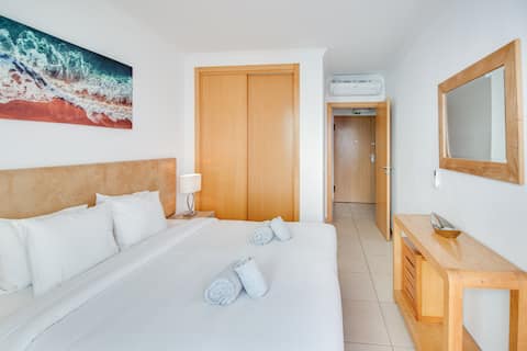 Relax by the Sea | 1BD Retreat | Pool | WIFI | AC