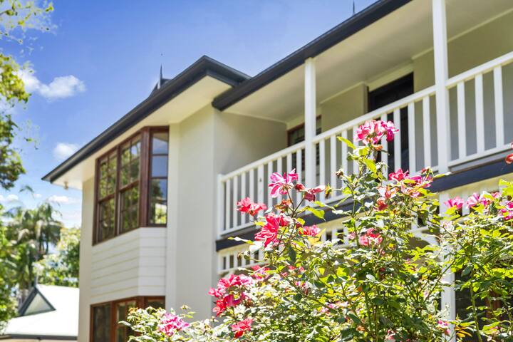 The Avenue at Montville