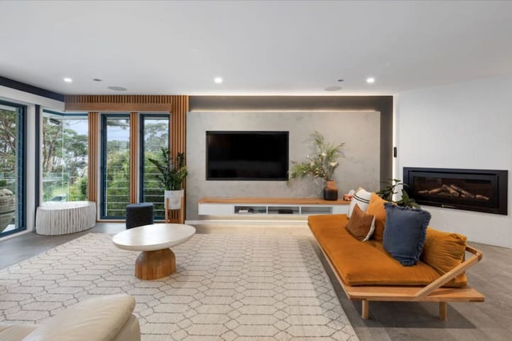 Coastal Escape Specialists managed Airbnb listing 2
