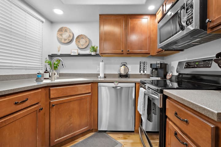 Greens Full 2br/2b Getaway W/ Pool, Grill & Spa - Tucson, AZ