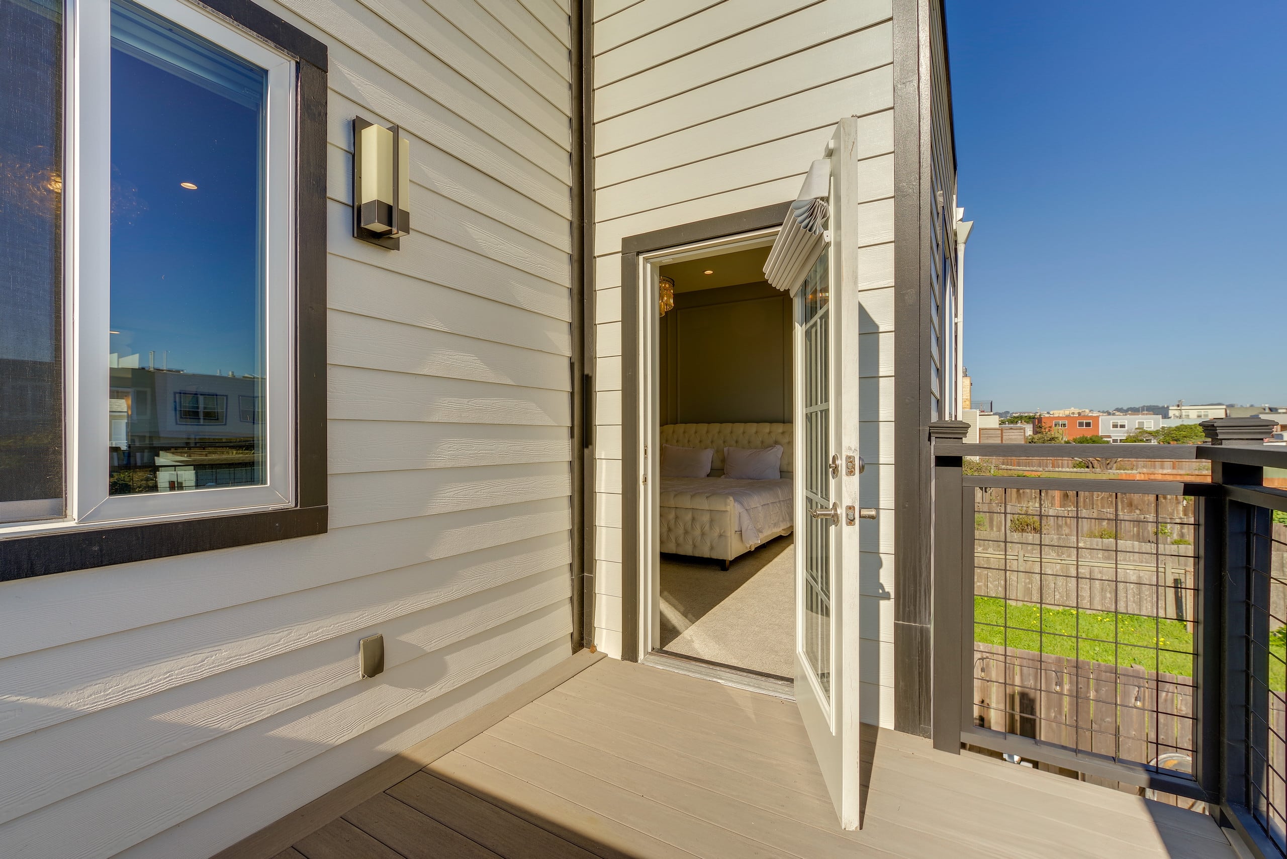 Home in San Francisco · ★4.8 · 4 bedrooms · 4 beds · 3 baths - Image 13