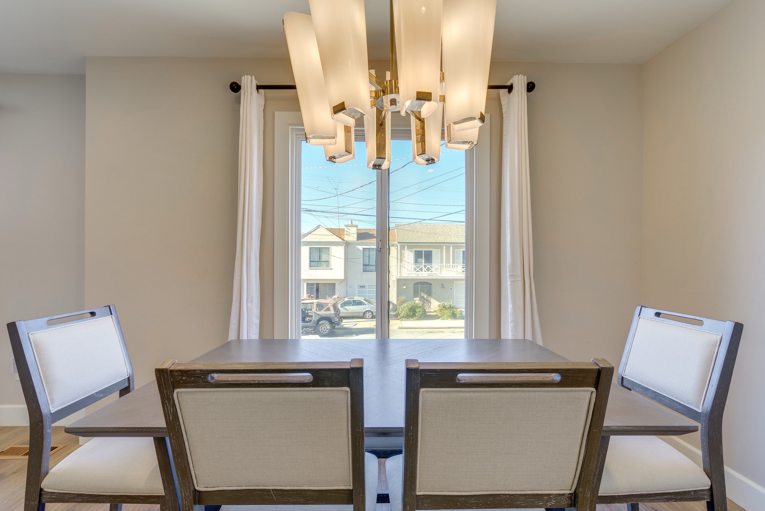 Home in San Francisco · ★4.8 · 4 bedrooms · 4 beds · 3 baths - Image 5