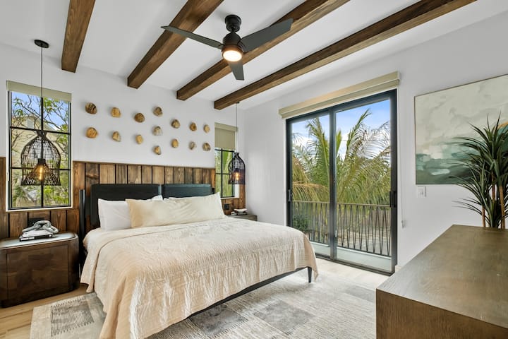 Quinto dormitorio, cama tamaño king