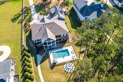 Lakefront| 5BR Luxury| Private Pool| Game RM |Dock