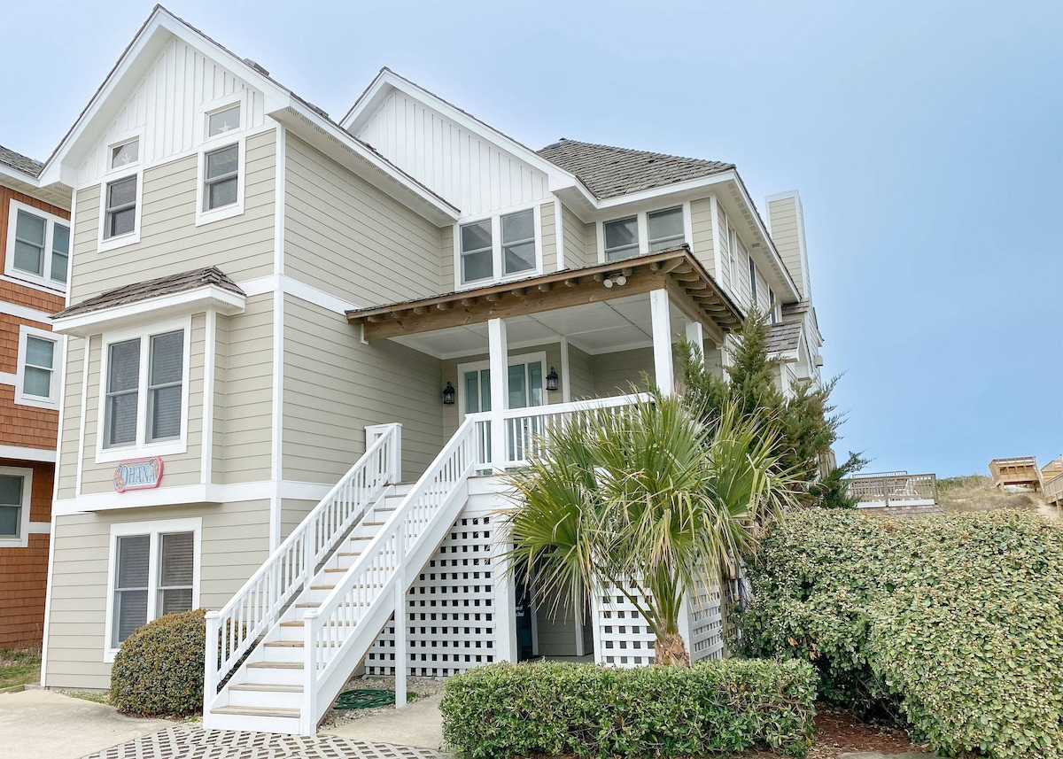 Ohana-Oceanfront, Pool, Cabana, Elevator, Pets OK!
