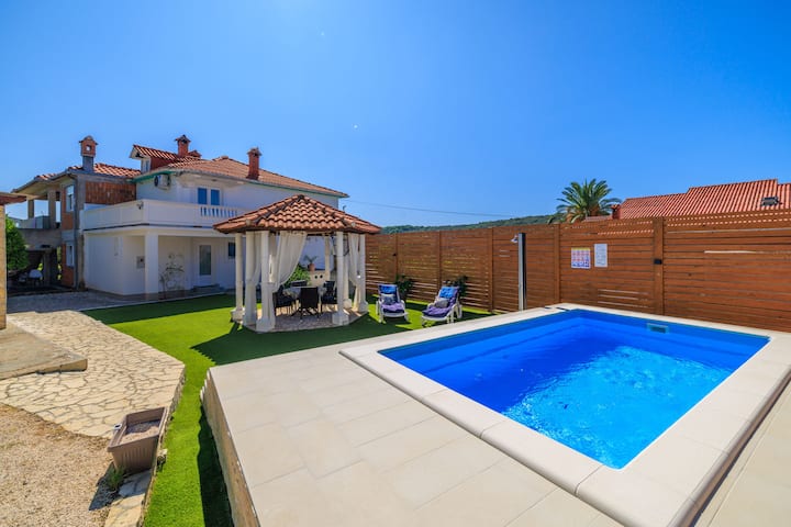 Appartement Pavilion (10492-a1) - Supetarska Draga