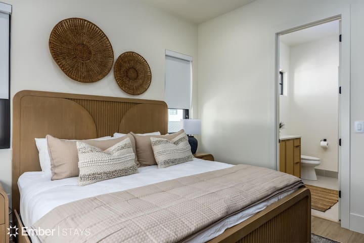 5415 Lula Bay.WITH.WITH.Watermark -92