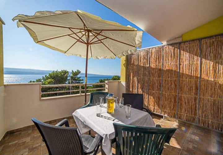 Appartement Saga 2 (108201-a2) - Omiš