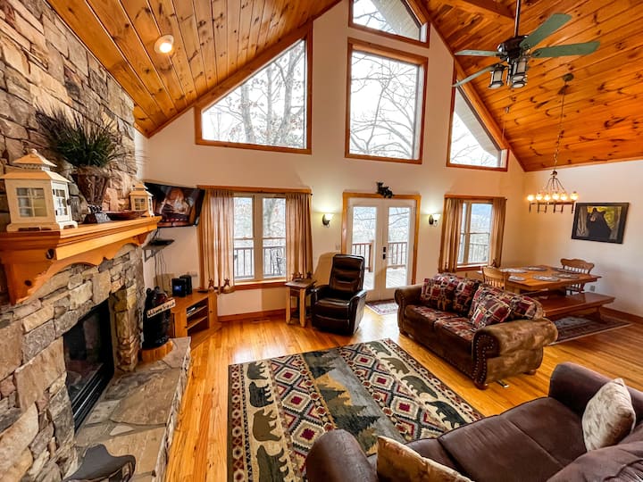 2 Wilderness Ridge - Starry Nights & Mountain Sigh - Wears Valley, TN