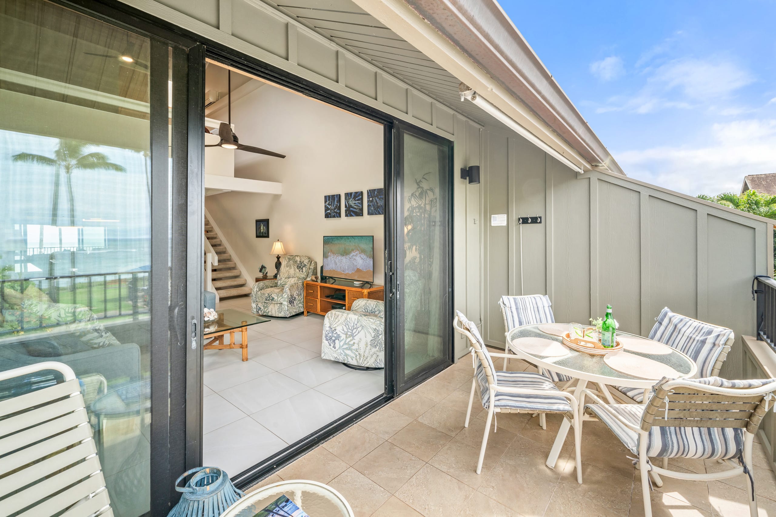 Condo in Lahaina · ★4.94 · 2 bedrooms · 4 beds · 2 baths - Image 29