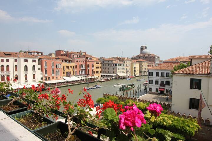 Grand Canal Smeraldo – Terrace Amazing View