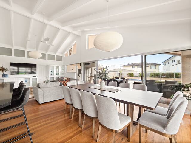 The Ranch—Beachside Pool Retreat with Tennis Court gallery image 4