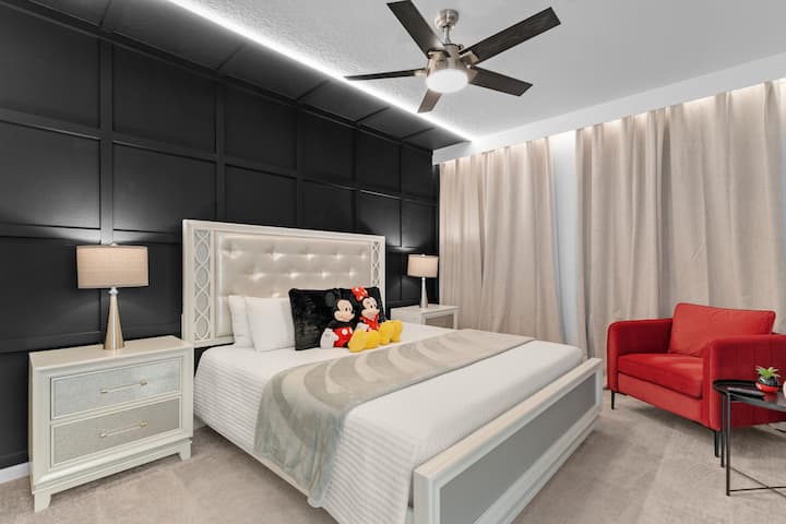 Master Suite: letto matrimoniale grande con TV