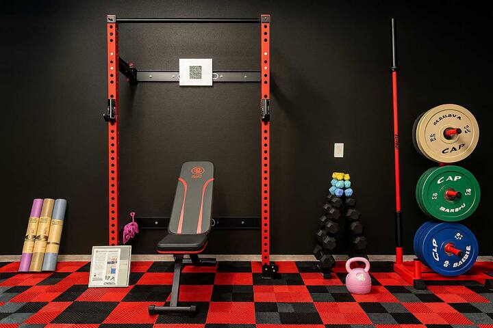 Sleeps24+HotTub+Sauna+Gym+Karaoke+Casino+Billard gallery image 4