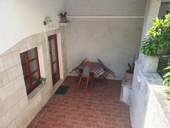 Appartement Kova (112071-a2) - Stari Grad
