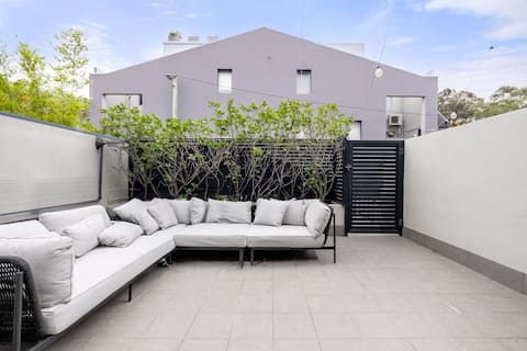 Comfortable Urban Living Next to City Centre
