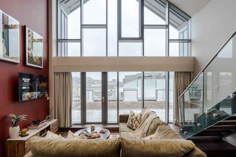 Opulent Penthouse | High-End Living w/ Views