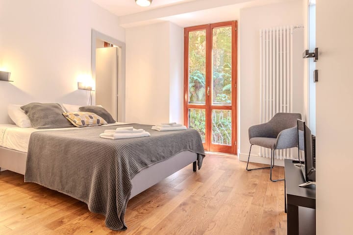 Fc3a6471 0e61 4b94 a9a9 a47645dae59b