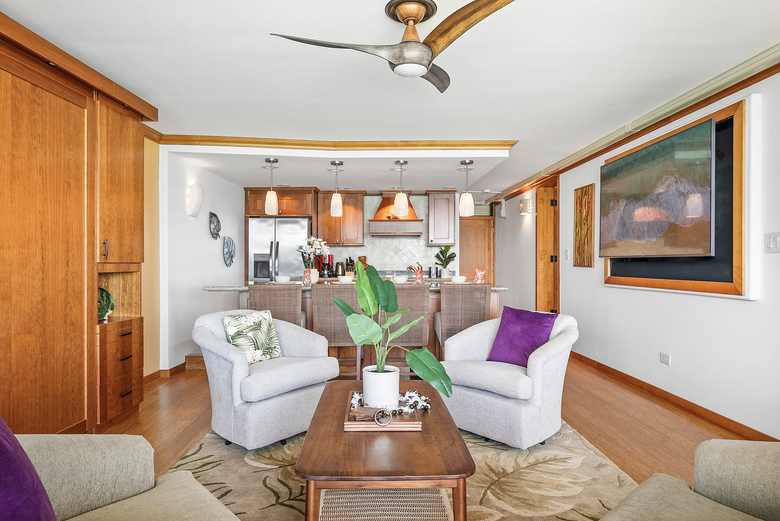 Condo in Lahaina · ★4.89 · 2 bedrooms · 3 beds · 2 baths - Image 8