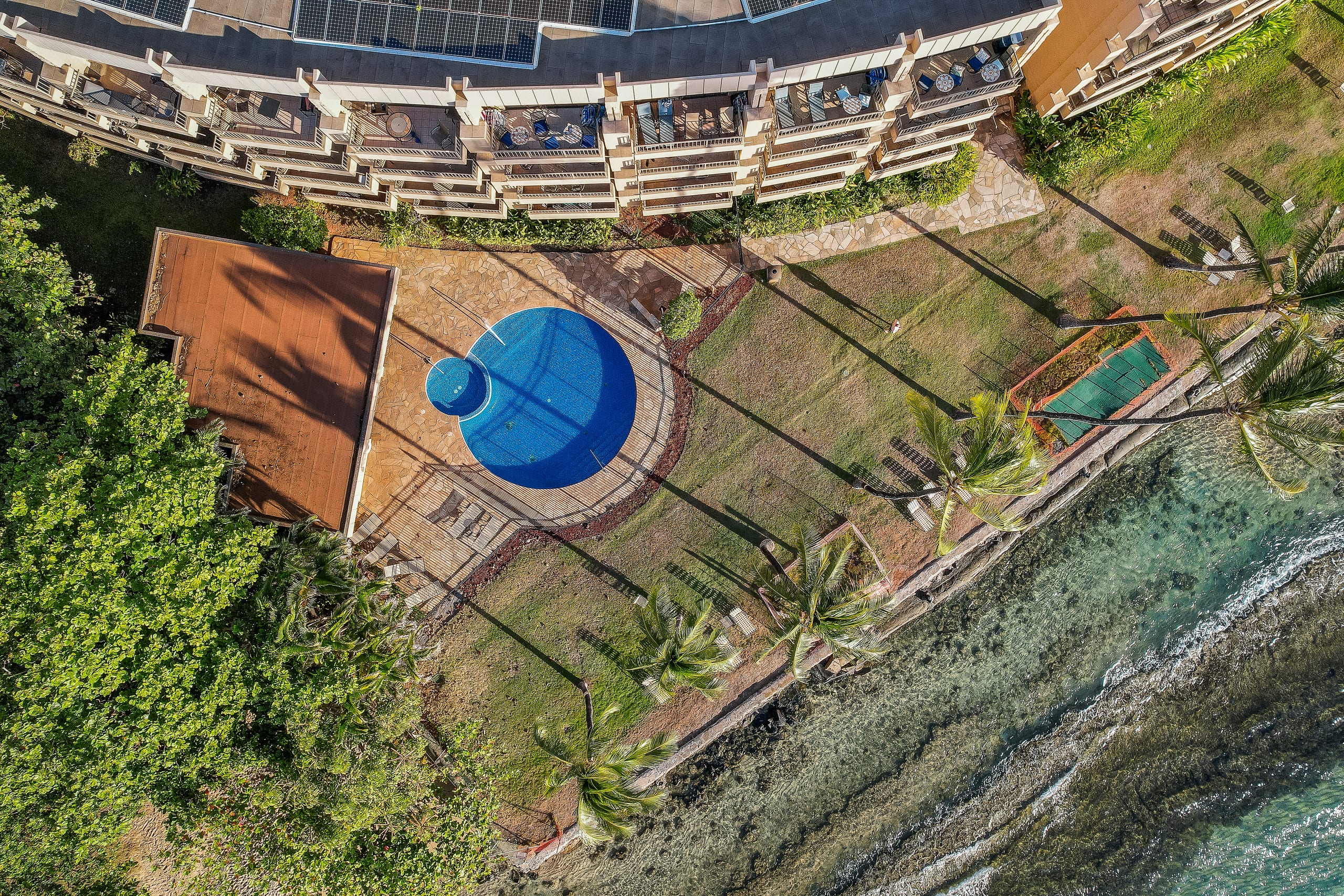 Condo in Lahaina · ★4.89 · 2 bedrooms · 3 beds · 2 baths - Image 80