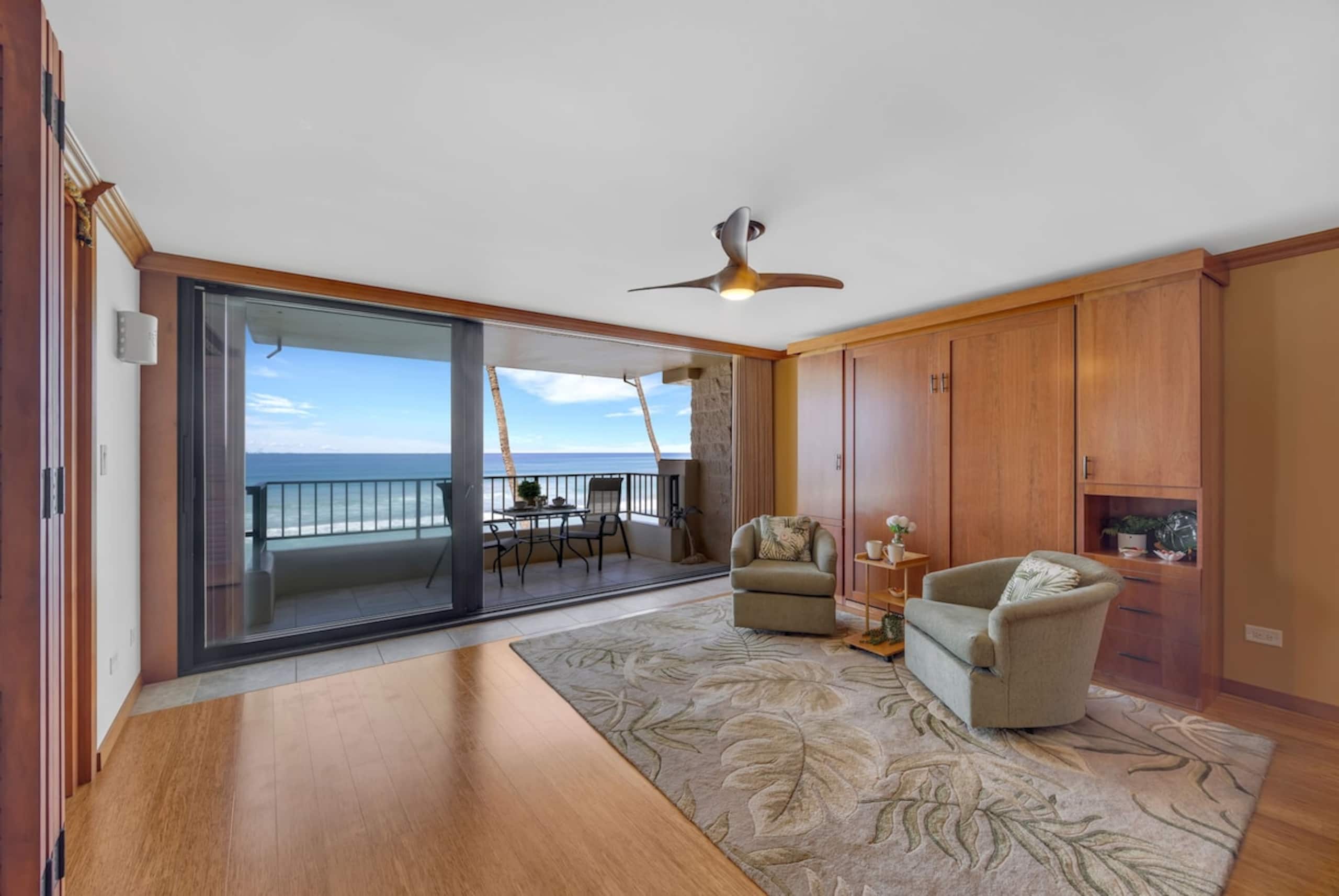 Condo in Lahaina · ★4.89 · 2 bedrooms · 3 beds · 2 baths - Image 3