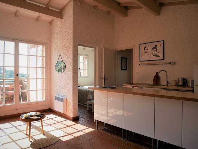Arnaud-Agence Duviviez managed Airbnb listing 3