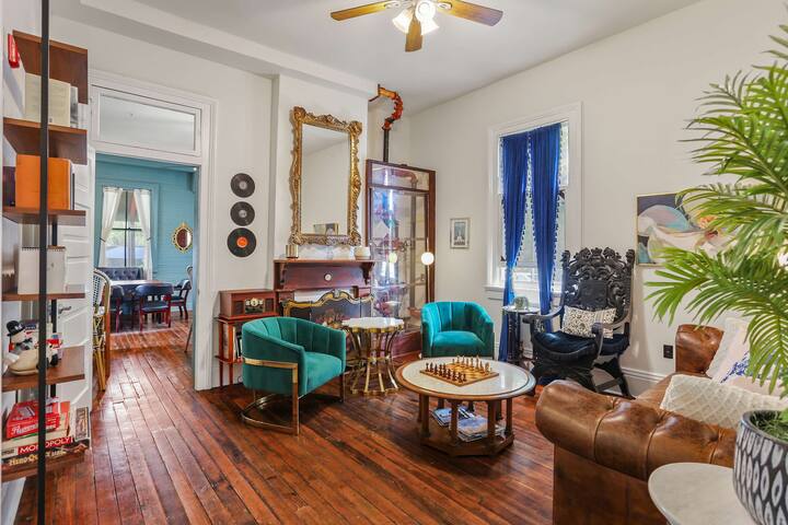 Site 61 Historic Guesthouse – 9 Rooms, 13 Beds